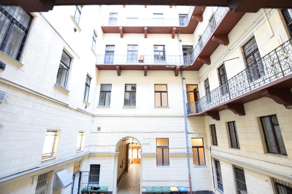 בודפשט Budget Apartment By Hi5 - Oktober 6 Str 4 מראה חיצוני תמונה