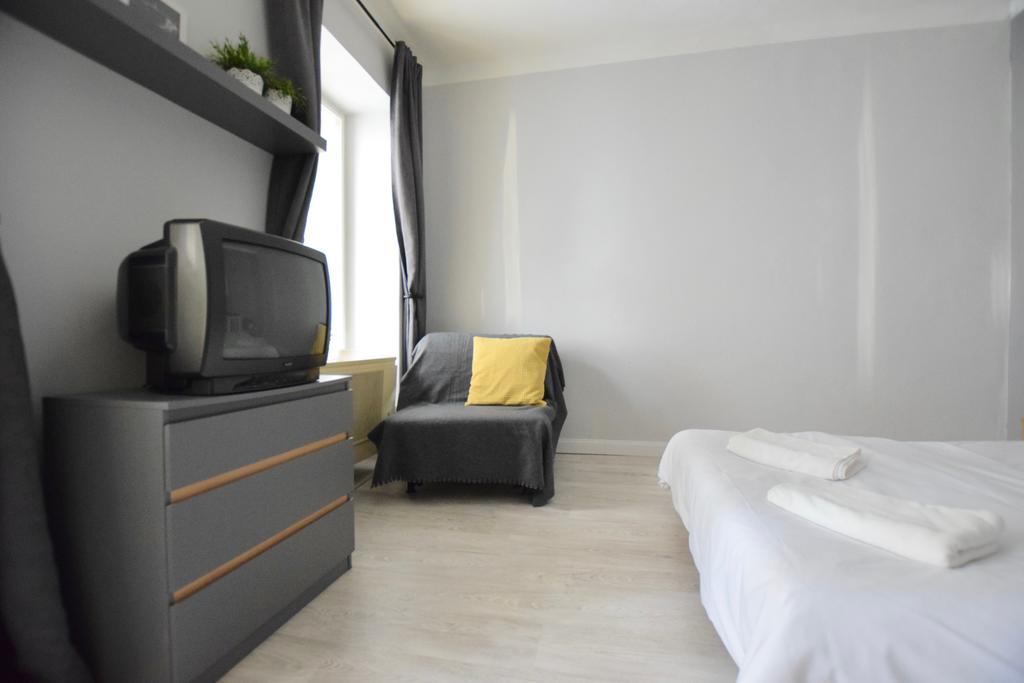 בודפשט Budget Apartment By Hi5 - Oktober 6 Str 4 מראה חיצוני תמונה