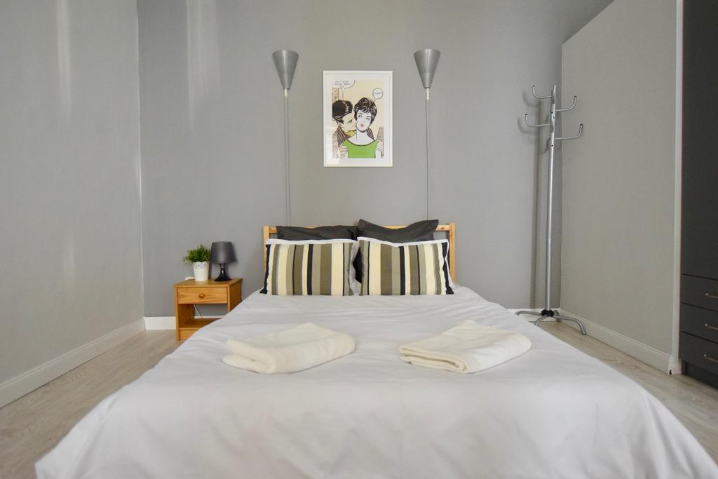 בודפשט Budget Apartment By Hi5 - Oktober 6 Str 4 מראה חיצוני תמונה